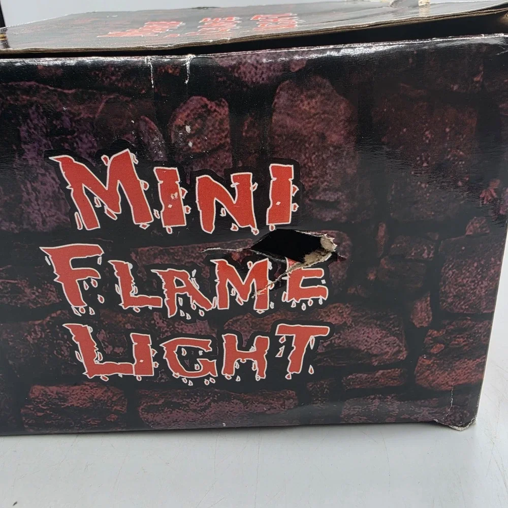 Spirit Halloween Mini Hanging Flame Light Black Cauldron Realistic Flames In Box